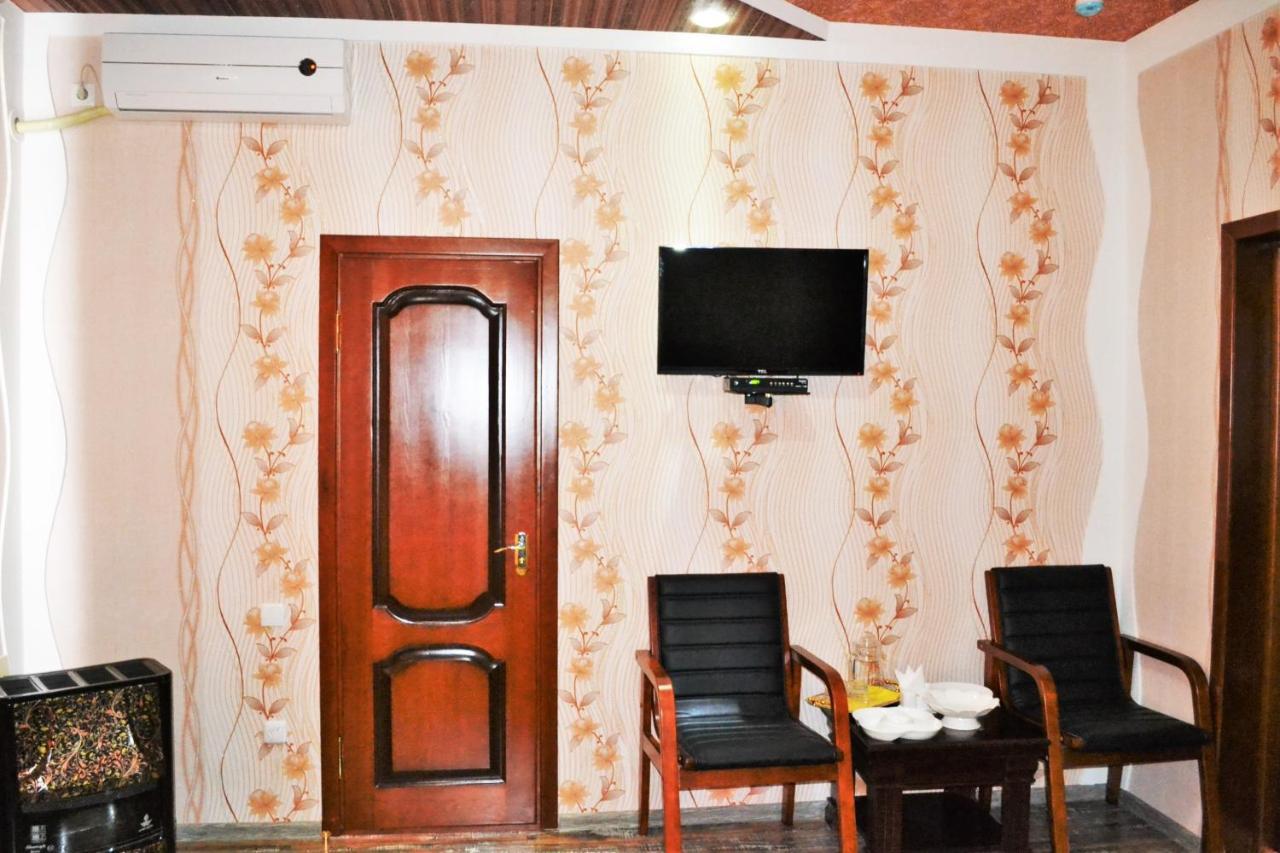 Shohkand Hotel Chkalovsk Exterior photo